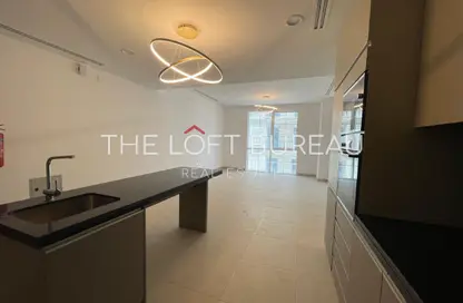 Apartment - 1 Bedroom - 2 Bathrooms for rent in Floresta Gardens - Floresta Gardens - The Pearl Island - Doha