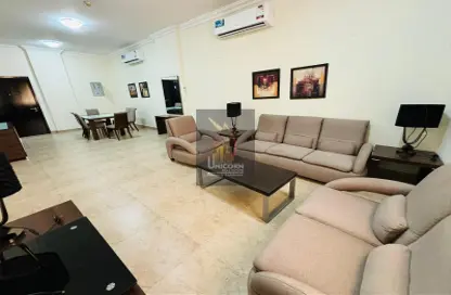 Apartment - 2 Bedrooms - 2 Bathrooms for rent in Al Sadd Road - Al Sadd - Doha
