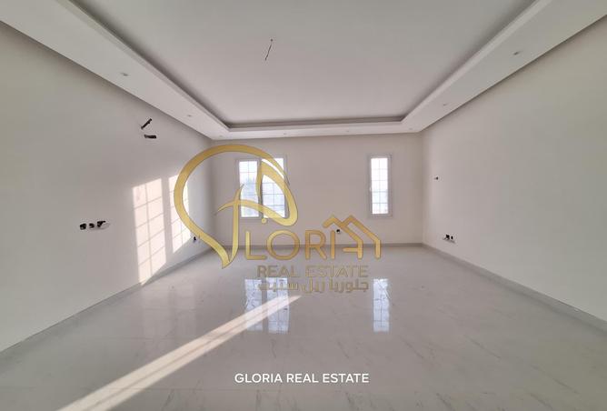 936437 - Property Image 3