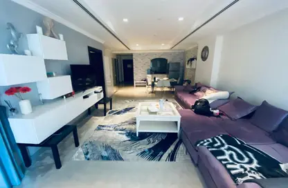 Apartment - 1 Bedroom - 2 Bathrooms for rent in West Porto Drive - Porto Arabia - The Pearl Island - Doha