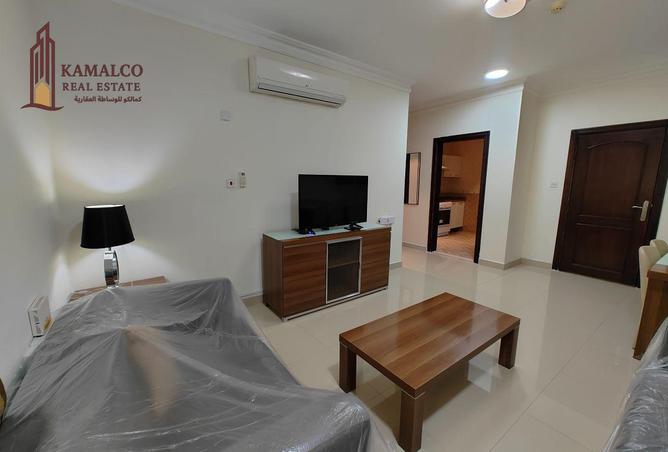 963848 - Property Image 2