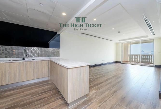 949359 - Property Image 3