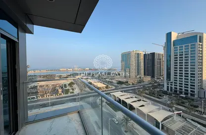 Apartment - 2 Bedrooms - 3 Bathrooms for rent in Lusail Residence - Marina District - Lusail