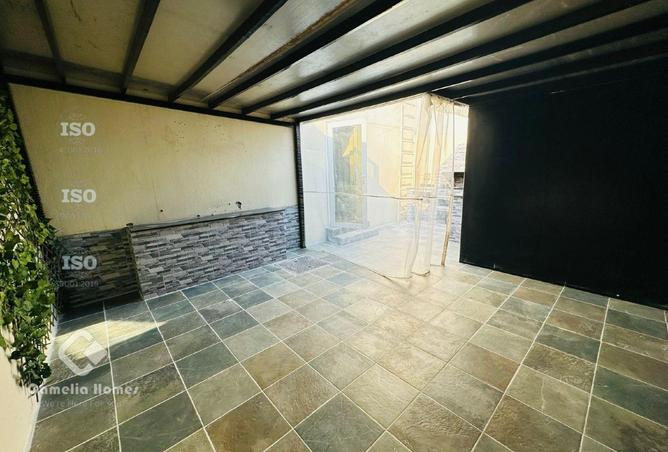 933819 - Property Main Image