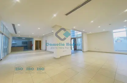 Villa - 4 Bedrooms - 5 Bathrooms for rent in Ain Khaled - Doha