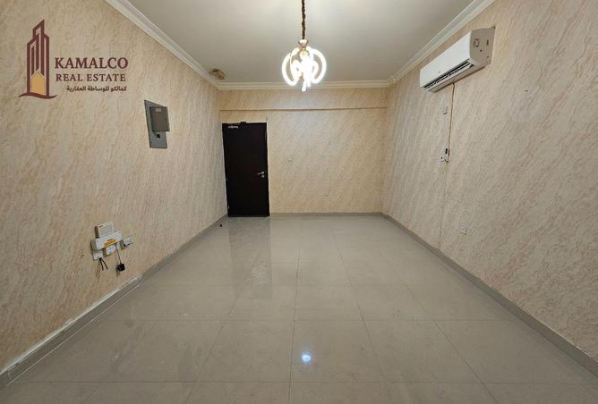 957988 - Property Image 2