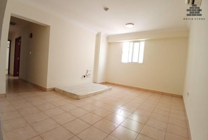904654 - Property Main Image
