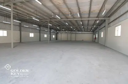 Warehouse - Studio - 1 Bathroom for rent in Industrial Area 1 - Industrial Area - Doha