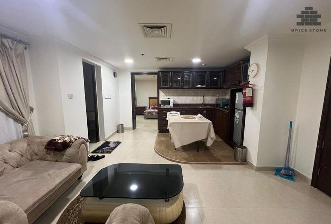 909922 - Property Image 3