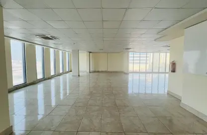 Office Space - Studio - 2 Bathrooms for rent in New Doha - Doha