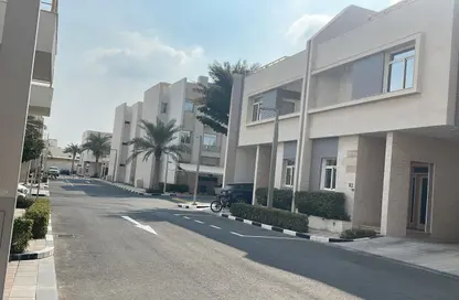 Villa - 3 Bedrooms - 3 Bathrooms for rent in Wadi Al Markh - Muraikh - AlMuraikh - Doha