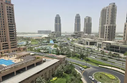 Apartment - 2 Bedrooms - 3 Bathrooms for rent in West Porto Drive - Porto Arabia - The Pearl Island - Doha