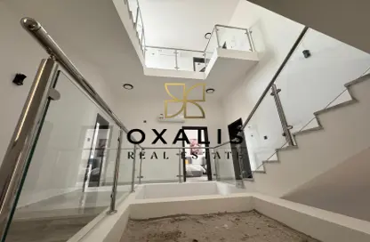 فيلا - 6 غرف نوم - 7 حمامات للايجار في شارع الحضارة - الثمامة - الدوحة