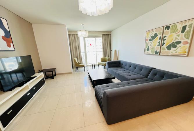 987811 - Property Image 2