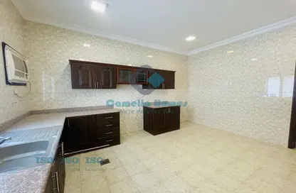 Kitchen image for: Villa - 5 Bedrooms - 6 Bathrooms for rent in Mamoura 18 - Al Maamoura - Doha, Image 1