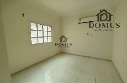 Apartment - 2 Bedrooms - 2 Bathrooms for rent in Thabit Bin Zaid Street - Al Mansoura - Doha