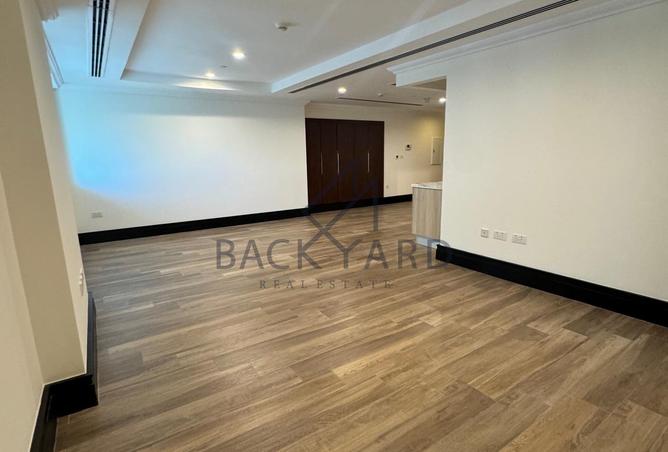 992471 - Property Image 3