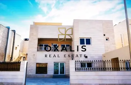 Villa - 6 Bedrooms - 7 Bathrooms for rent in Down Town - Al Khor