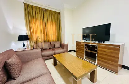 Apartment - 1 Bedroom - 1 Bathroom for rent in Gulf Residence 19 - Gulf Residences - Umm Ghuwailina - Doha