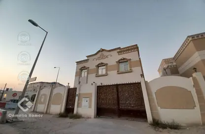 فيلا - 6 غرف نوم - 8 حمامات للايجار في الغرافة - الغرافة - الدوحة