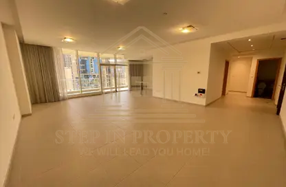 Apartment - 2 Bedrooms - 4 Bathrooms for rent in West Bay Tower - West Bay - West Bay - Doha