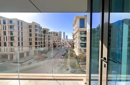 Apartment - 2 Bedrooms - 3 Bathrooms for rent in Gewan Island - The Pearl Island - Doha
