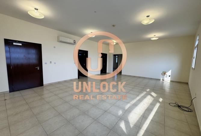 998551 - صورة العقار 2