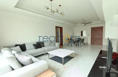 Apartment - 2 Bedrooms - 2 Bathrooms for rent in Costa Malaz - The Pearl Island - Doha