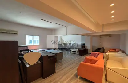 Office Space - Studio - 2 Bathrooms for rent in Al Aqaria Tower - Old Salata - Salata - Doha