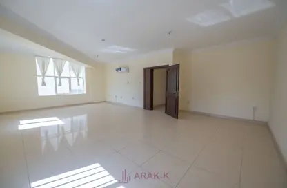 Apartment - 3 Bedrooms - 3 Bathrooms for rent in Al Hashmi Building - Al Muntazah Street - Al Muntazah - Doha