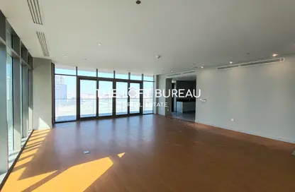 Apartment - 3 Bedrooms - 4 Bathrooms for sale in Seef Lusail Tower 1 - Seef Lusail - Lusail City - Lusail