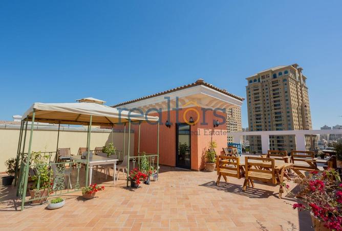 989671 - Property Image 2