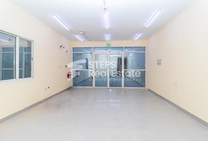 947601 - Property Image 3