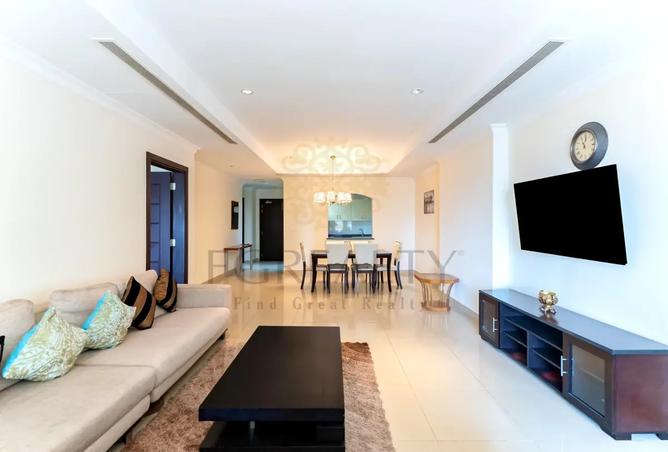 963328 - Property Image 2