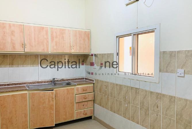 979811 - Property Image 2