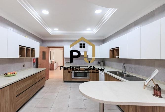 845549 - Property Image 2