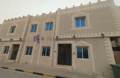 مجمع سكني - 6 غرف نوم - 6 حمامات للايجار في شارع الوعب - الوعب - الدوحة