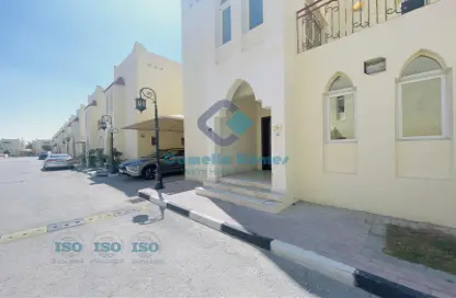 مجمع سكني - 4 غرف نوم - 5 حمامات للايجار في نور الوعب - الوعب - الدوحة