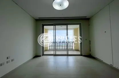 Apartment - 2 Bedrooms - 3 Bathrooms for rent in Viva East - Viva Bahriyah - The Pearl Island - Doha