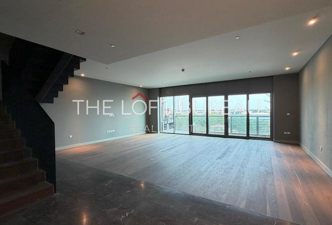 974911 - Property Image 2