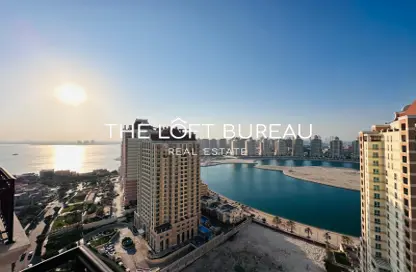 Apartment - 2 Bedrooms - 5 Bathrooms for rent in Floresta Gardens - Floresta Gardens - The Pearl Island - Doha