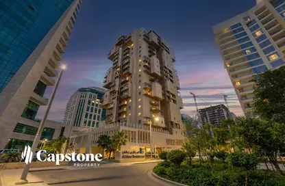 Apartment - 1 Bedroom - 2 Bathrooms for sale in Lusail Residence - Marina District - Lusail