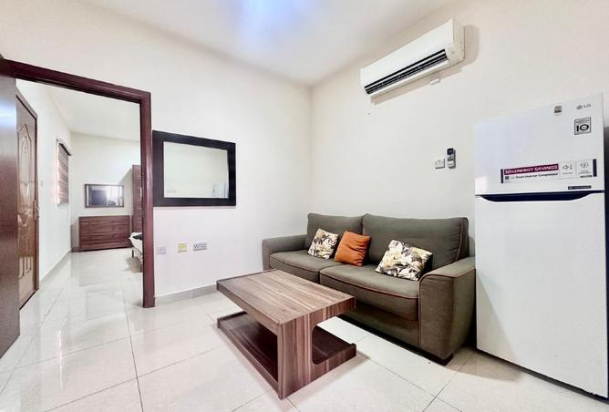 955394 - Property Image 2