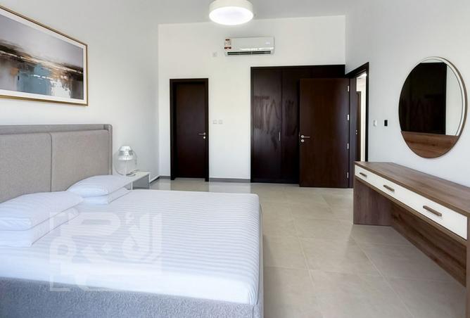 1002887 - Property Image 3