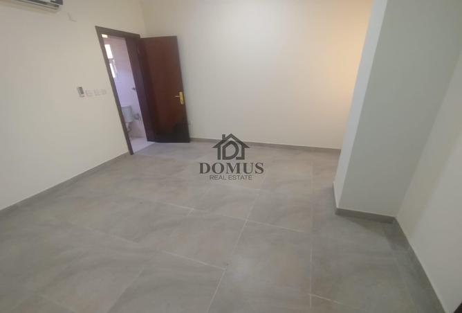 937984 - Property Image 2