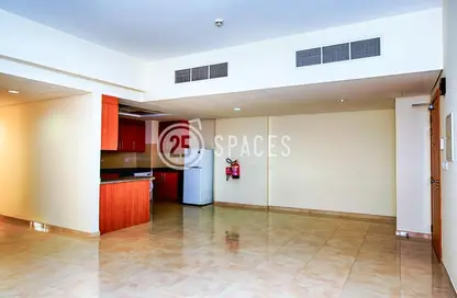 Empty Room image for: Apartment - 2 Bedrooms - 3 Bathrooms for rent in Lusail City - Lusail, Image 1