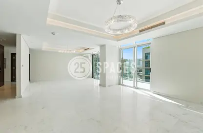 Apartment - 4 Bedrooms - 5 Bathrooms for rent in Gewan Island - The Pearl Island - Doha