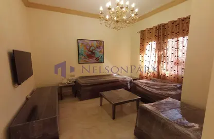 Apartment - 3 Bedrooms - 2 Bathrooms for rent in Anas Street - Fereej Bin Mahmoud North - Fereej Bin Mahmoud - Doha