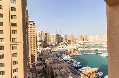 Apartment - 1 Bedroom - 2 Bathrooms for rent in East Porto Drive - Porto Arabia - The Pearl Island - Doha