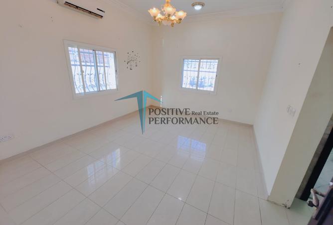 1001665 - Property Image 2